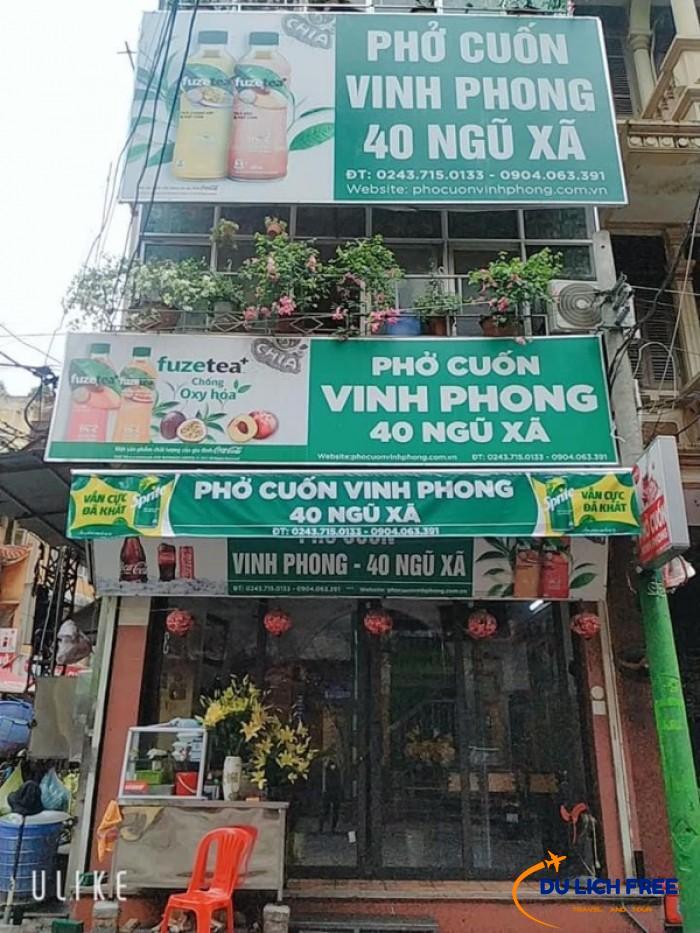 Phấn khích với phở cuốn Vinh Phong