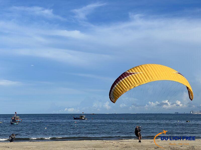 Dịch vụ nhảy dù Đà Nẵng tại DanaBeach