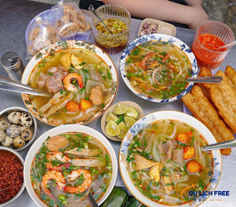 Trang Huế | địa chỉ bánh canh cá lóc hấp dẫn ở Đà NẵngTrang Huế | địa chỉ bánh canh cá lóc hấp dẫn ở Đà Nẵng