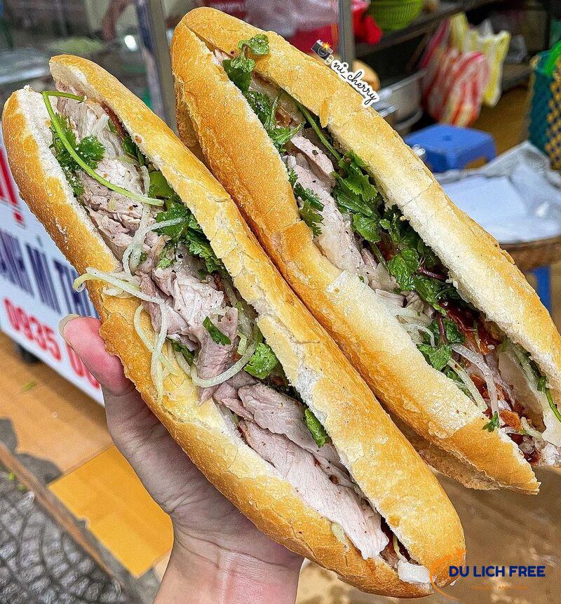 Chị Lành | Bánh mì heo quay Nguyễn Chí Thanh nổi danh Đà Nẵng